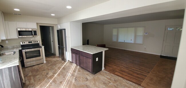 Foto del edificio - 12316 Rambling Ln