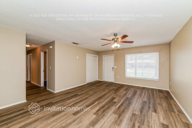 Foto del edificio - 312 48th St W