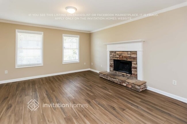 Foto del edificio - 143 Stonehenge Dr