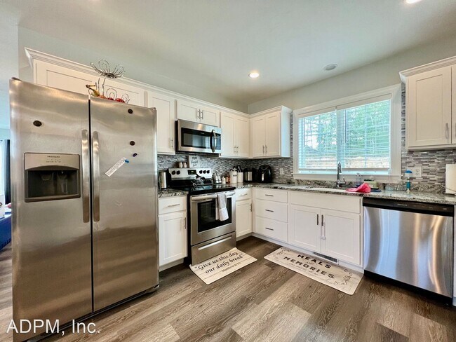 Building Photo - 3 br, 3 bath House - 11 Drum Drive