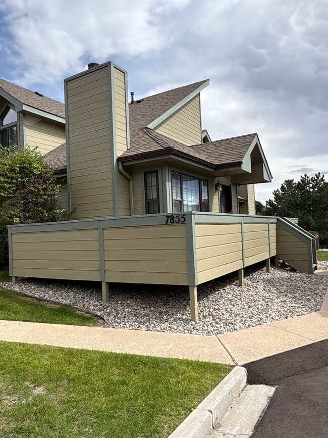 Building Photo - 7855 Brandy Cir