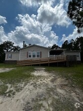 Building Photo - 216 Straightaway Ln