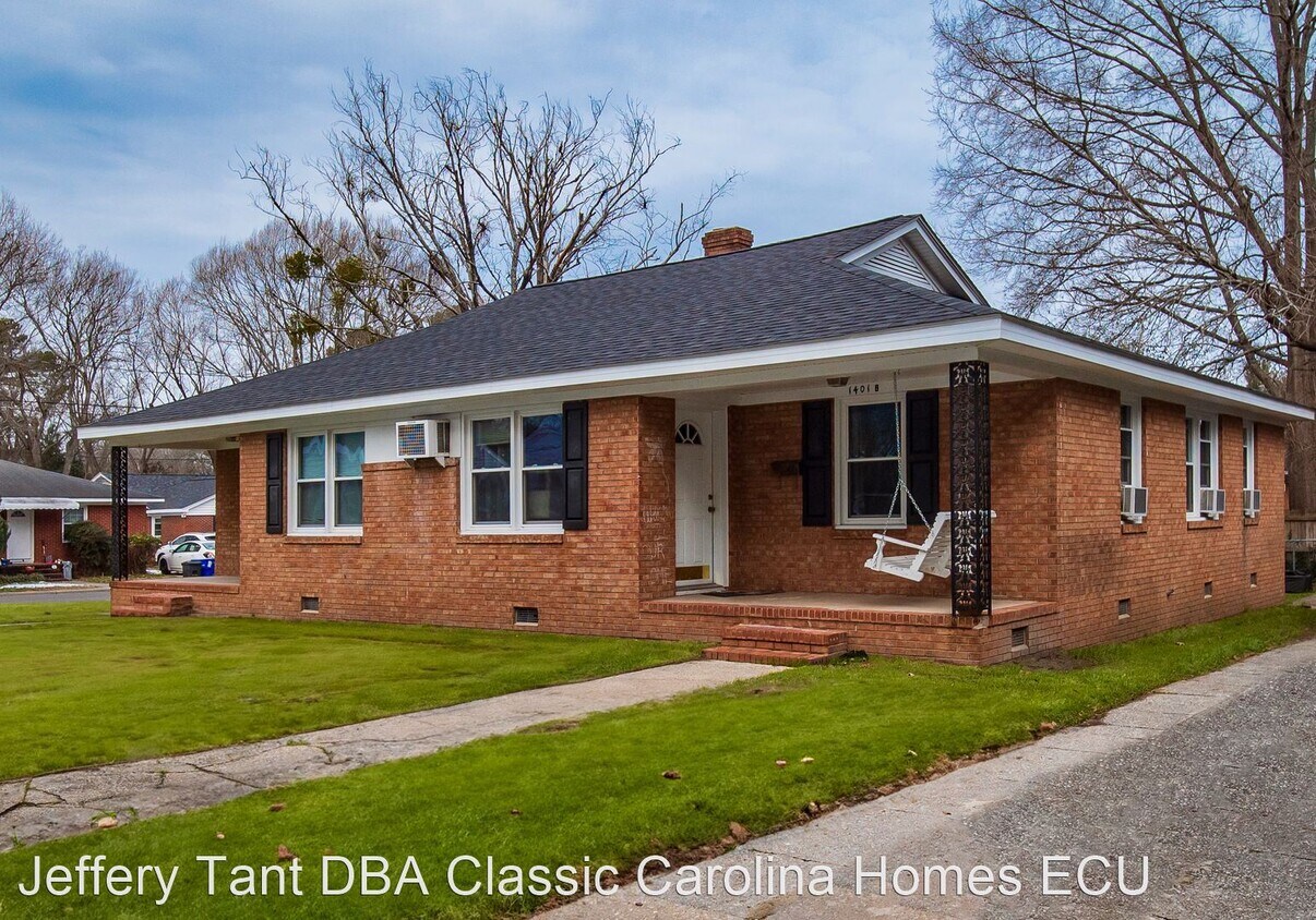 Primary Photo - 2 br, 1 bath House - 1401-B E 2nd Street