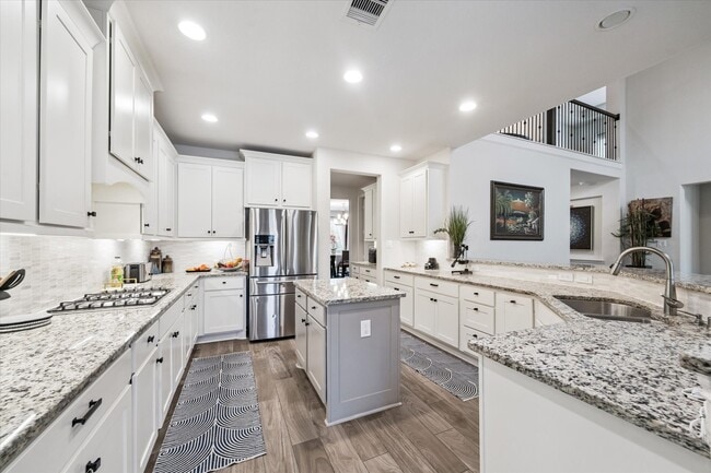 Foto del edificio - 1307 Hackberry Heights Dr