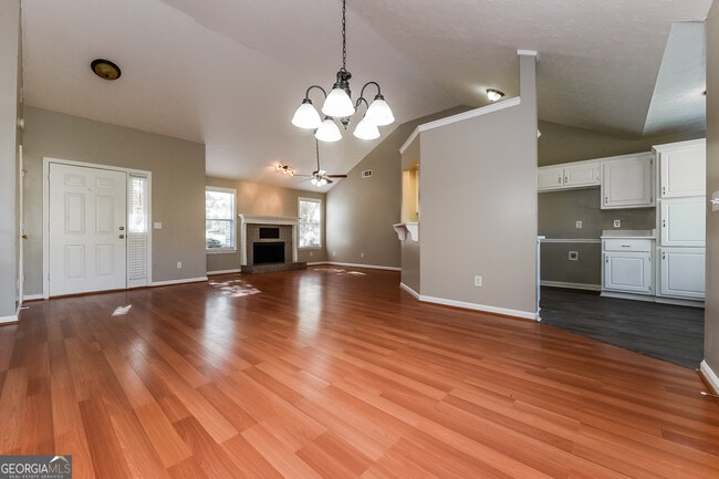 Foto del edificio - 45 Belmont Cove