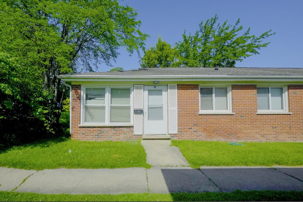 300 Short St, Lemont, IL 60439 House Rental in Lemont, IL