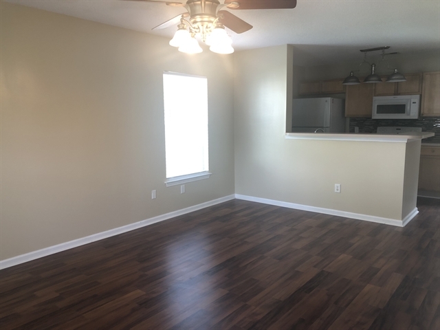 Building Photo - 3053 Maple Leaf Drive