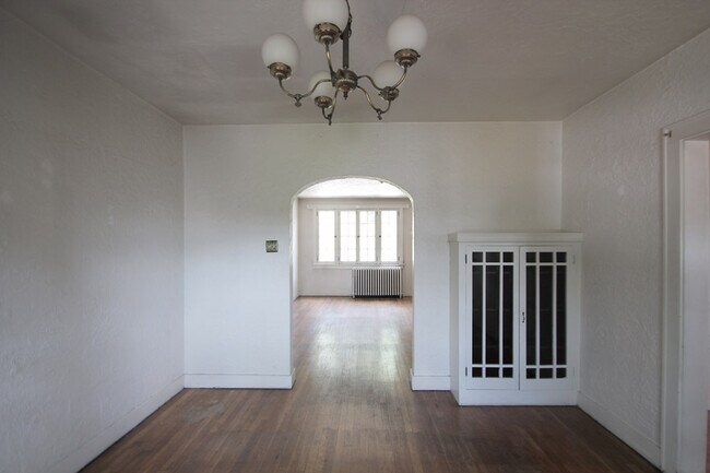 Foto del edificio - 8007 St Lawrence Ave