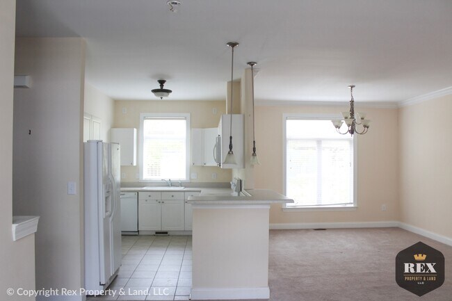 Building Photo - Amazing 3-Story Townhouse Close To SRP Park & Downtown North Augusta