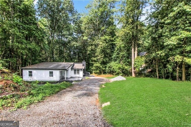 Building Photo - 3340 Riviera Dr