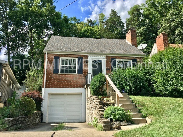 Primary Photo - 4037 Paxton Ave