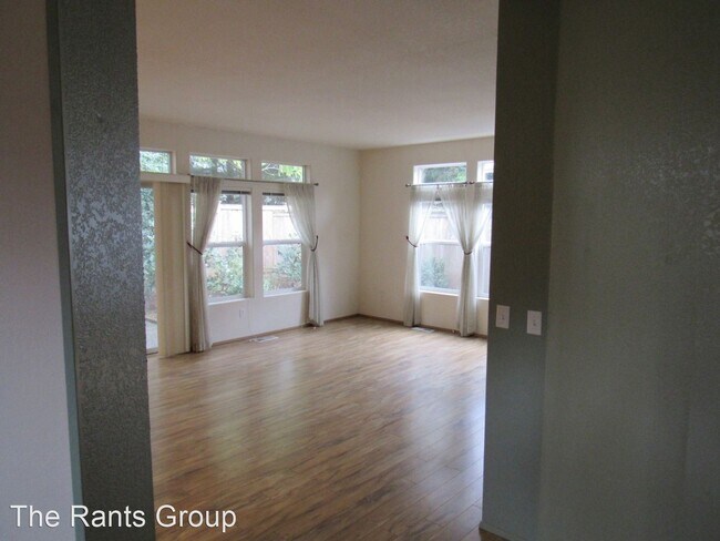 Foto del edificio - 2 br, 2 bath House - 5323 Ivy Hill Lane