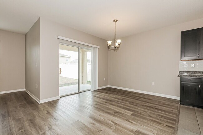 Foto del edificio - 12009 Gillingham Harbor Ln