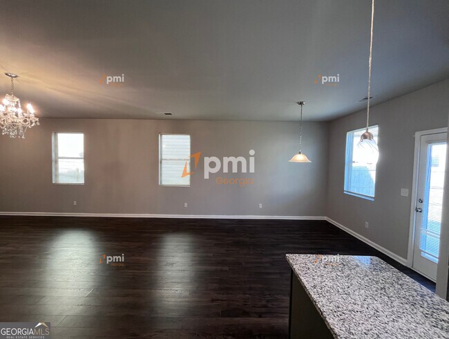 Building Photo - 2612 Lovejoy Crossing Dr