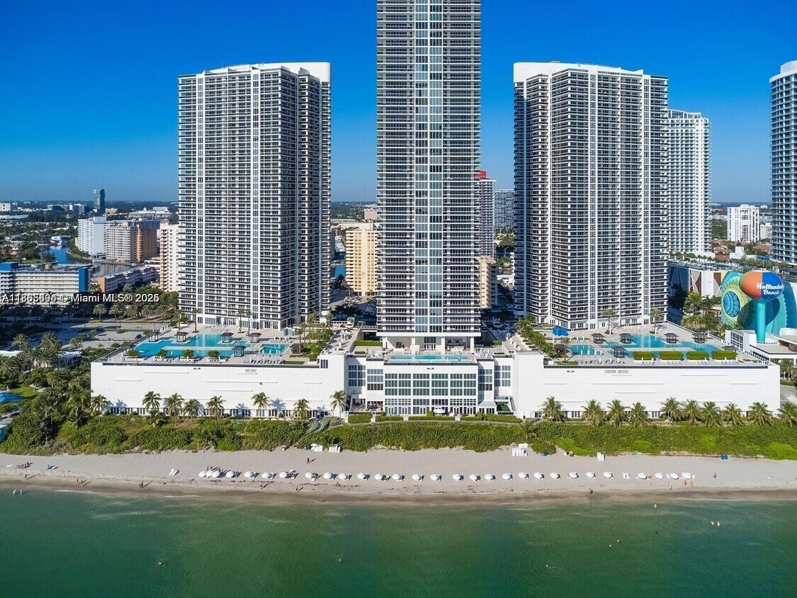 Primary Photo - 1830 S Ocean Dr