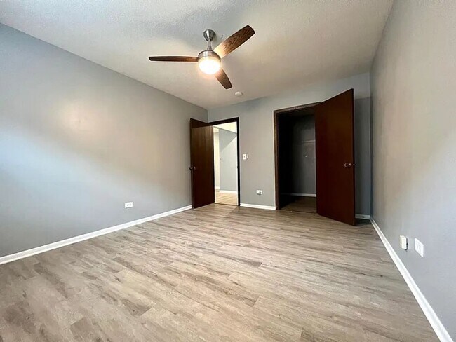 Foto del edificio - 415 S Lombard Ave