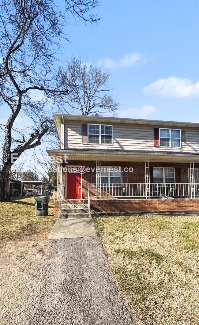 Building Photo - 1311 E 31st St