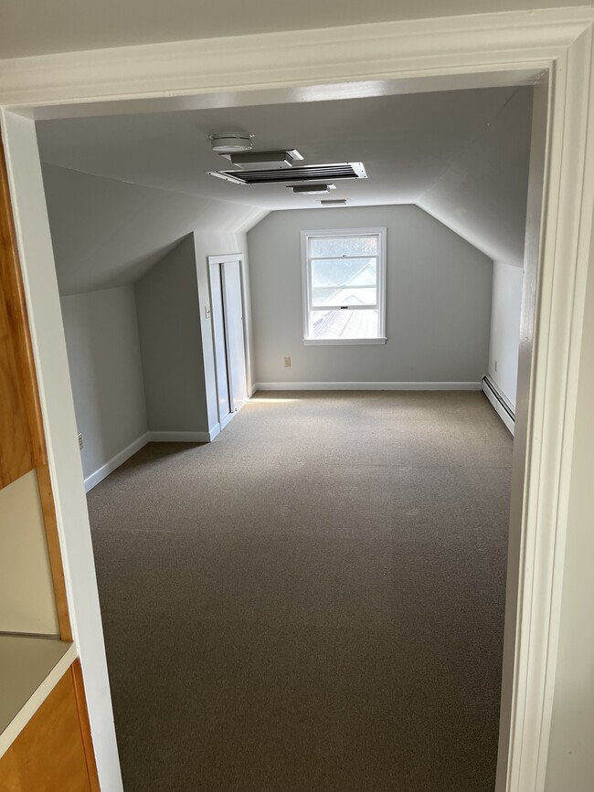 Spacious LR with 2 Closets - 128 Main St