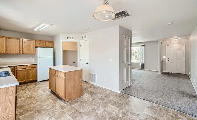 Foto del edificio - Townhouse Eller Grove