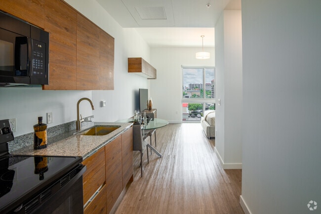 Estudio - Douglas Enclave