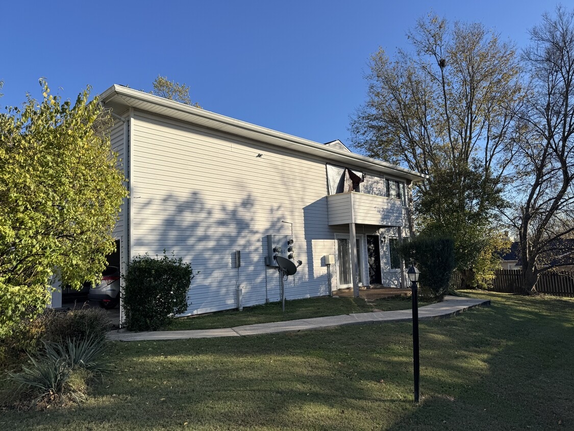 Photo - 810 Bellevue Rd (Nashville, TN)