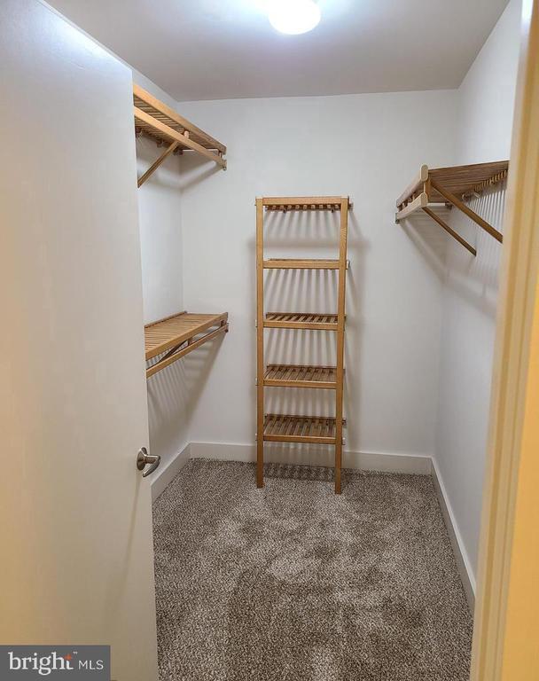 Building Photo - 1400 Lancaster St