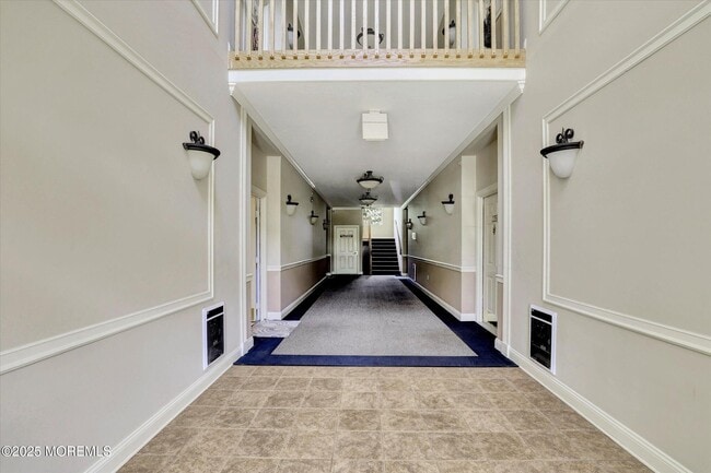 Building Photo - 337 St Andrews Pl