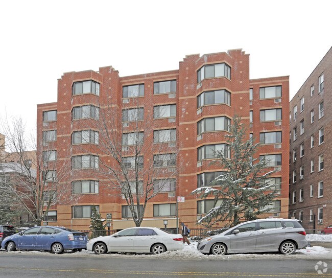 The Benjamin Apartments Flushing Ny Apartments Com