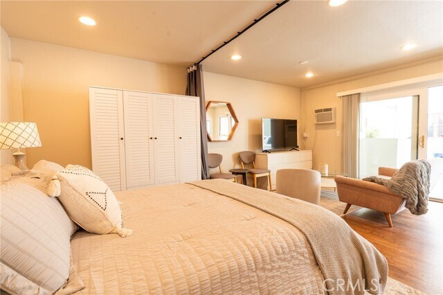 Foto del edificio - 327 3rd St