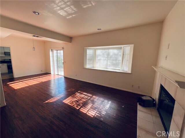 Building Photo - 5805 Encinita Ave