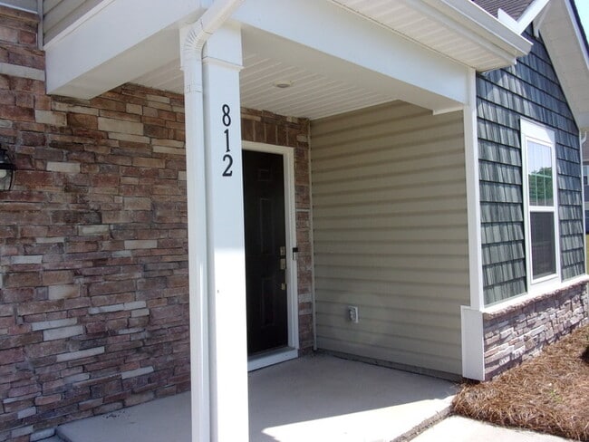 Building Photo - Recently Constructed 3 Bedroom 2 1/2 Bath Home in Walkers Mill