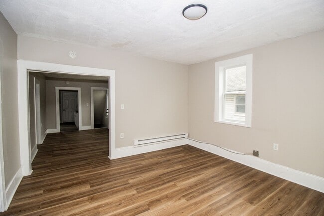 Foto del edificio - 2947 E 57th St