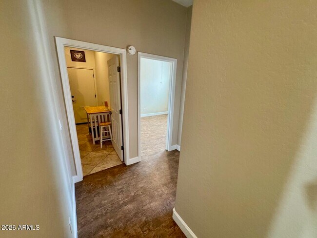 Foto del edificio - 4320 W Olney Ave