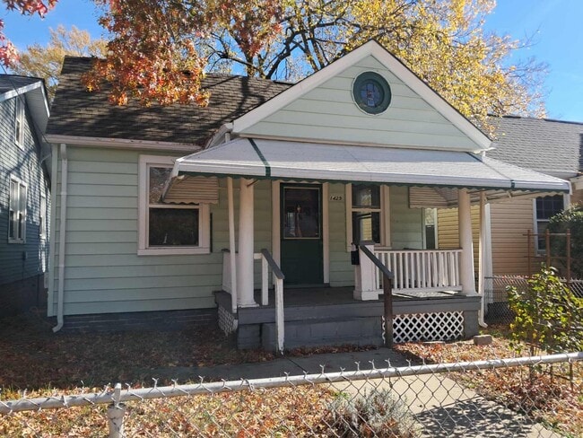 Foto del edificio - 1429 Rogers St