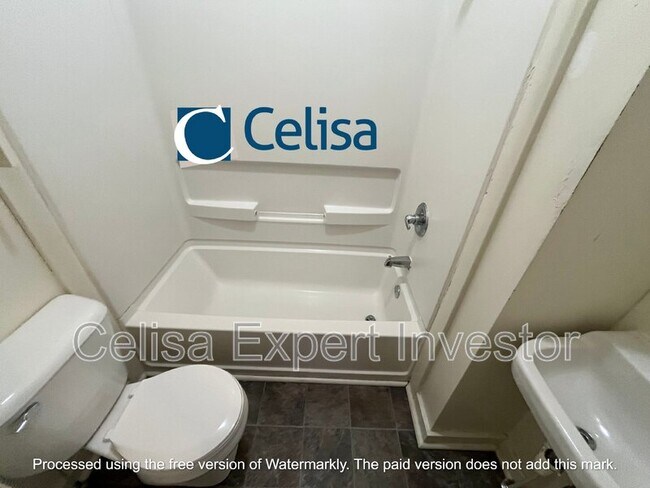 Foto del edificio - 1013 Stophlet St