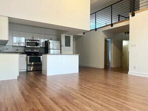 Building Photo - 308 Eckford St