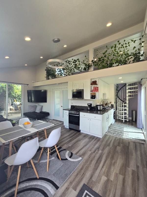 Photo - 212 Michael Ave (Fullerton, CA)