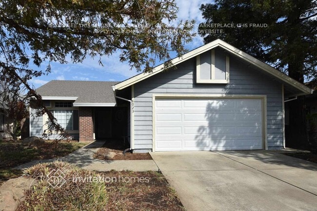 Building Photo - 8023 Pinot Noir Way