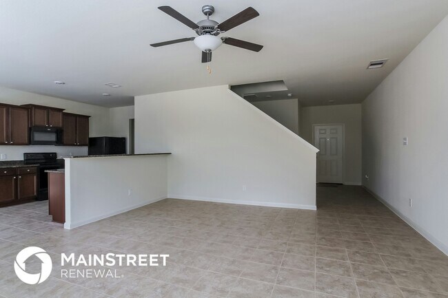 Foto del edificio - 25162 Dickens Dr