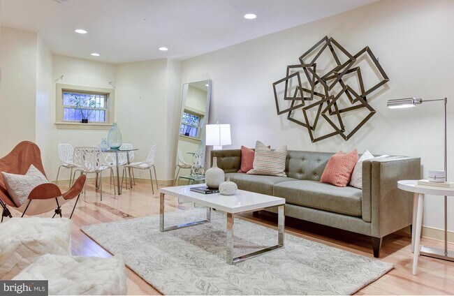 Foto del edificio - 1756 U St NW