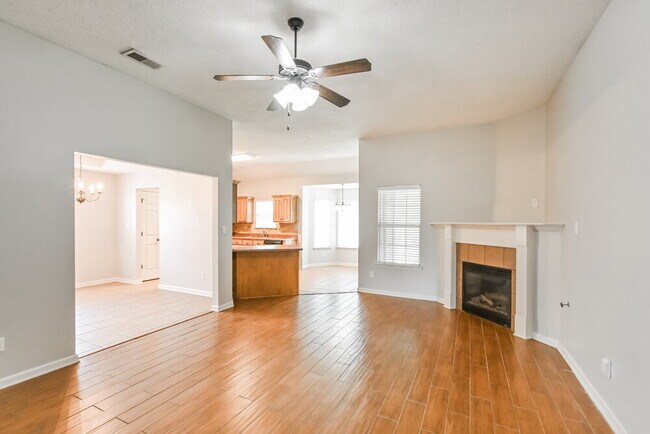 Building Photo - 10584 Parker Cove