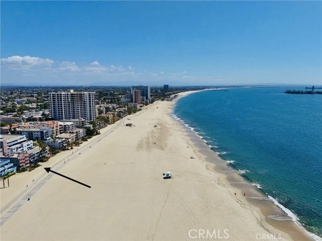Building Photo - 1174 E Ocean Blvd