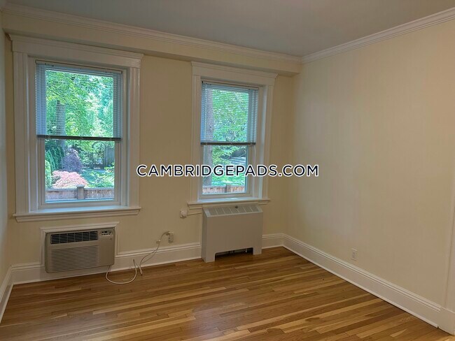Building Photo - 22 Chauncy St.