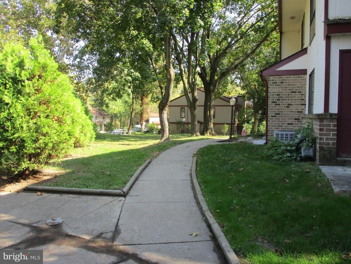 Primary Photo - 1410 Timber Creek Rd
