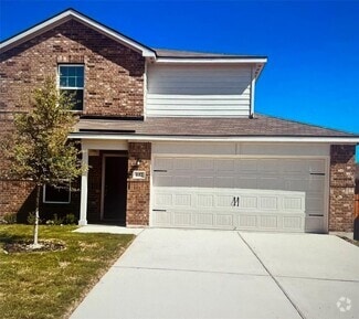 Building Photo - 117 Maywood Ln