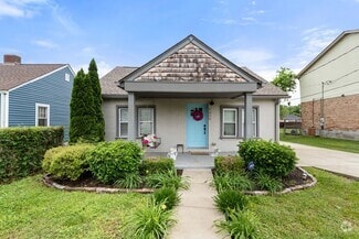 Building Photo - 1629 24th Ave N