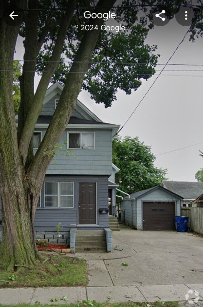 Apartments, Condos and Houses for Rent in Chatham, ON with Extra