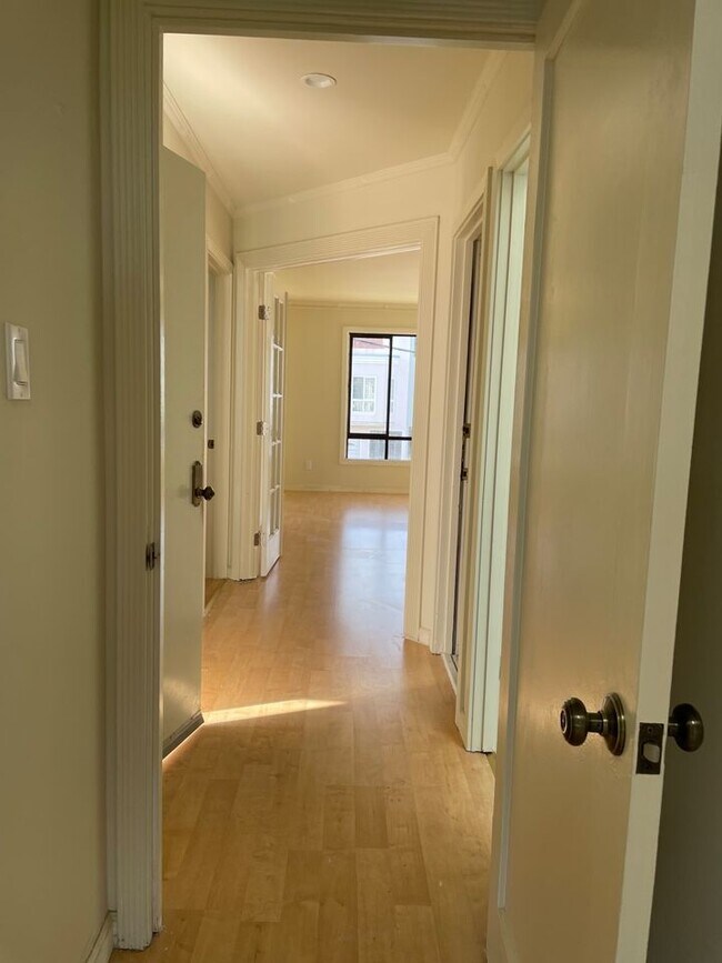 Foto del edificio - 2482 38th Ave