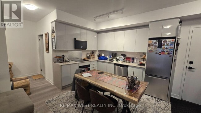 Photo du bâtiment - 474 Caldari Rd