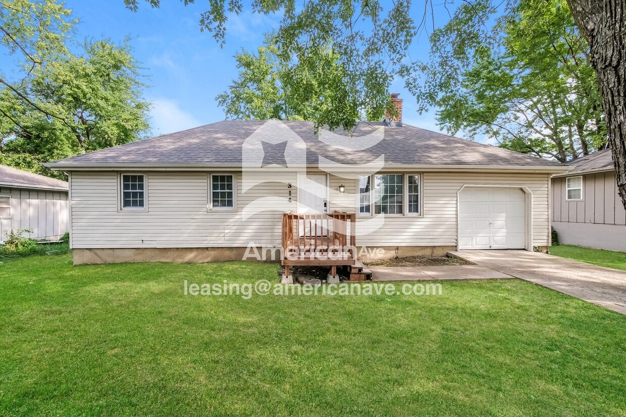 Primary Photo - 314 SW Glendana St